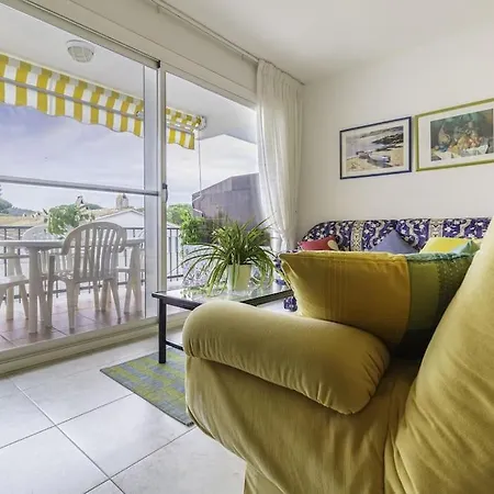 Piso Ideal Dos Con Balcon